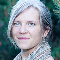 Elizabeth combines her interest and passion for meditation, energy medicine, bodywork and counseling to help her clients integrate mind and body. She has a practice in Seattle and has worked as a therapist on a number of MABT research studies at the University of Washington  for women in recovery from chemical dependency.  Trained in MABT and a certified Hakomi Therapist, Elizabeth uses these mindful, somatic-experience approaches to improve sensory and emotional awareness and to assist her clients in creating lasting change.